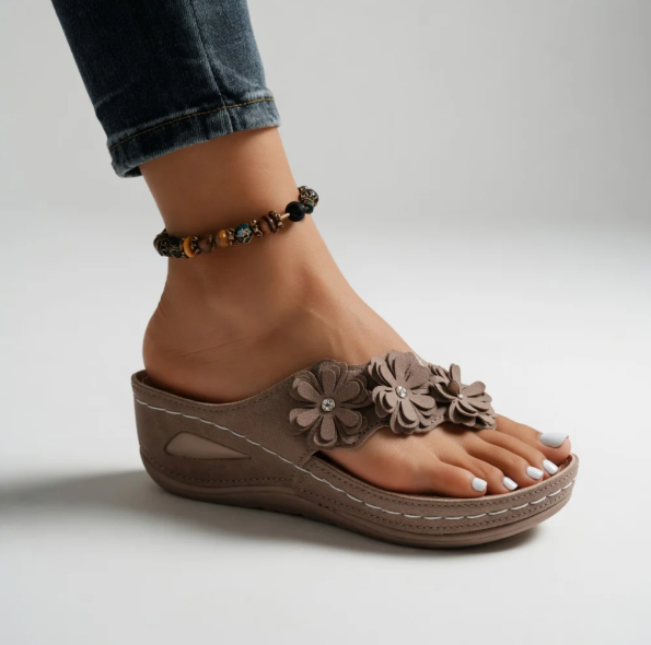 Sira™ | Chanclas con Relieve de Tendencia