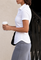 Andrea™ | Camisa Fina y Sencilla