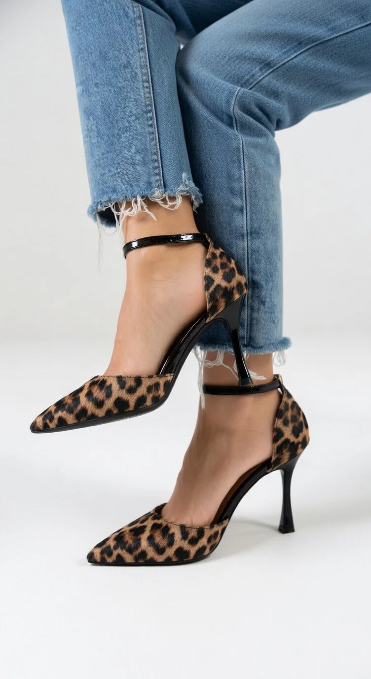 Chiara™ | Tacones Sofisticados con Carácter Indomable