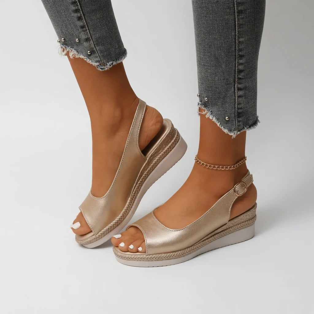 Gabriela ™ | Sandalias con Glamour Lineal